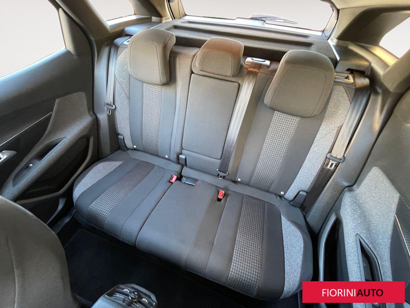 Peugeot 3008 BlueHDi 130 S&S EAT8 ActiveBusiness