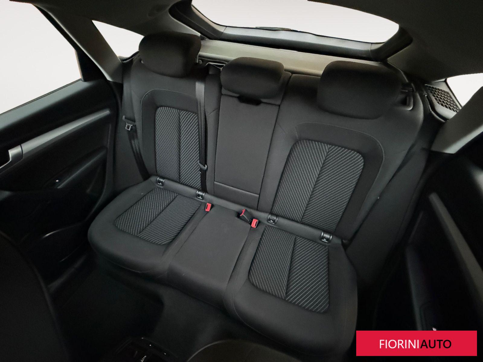 Audi Q5 35 TDI S Tronic Business Advanced