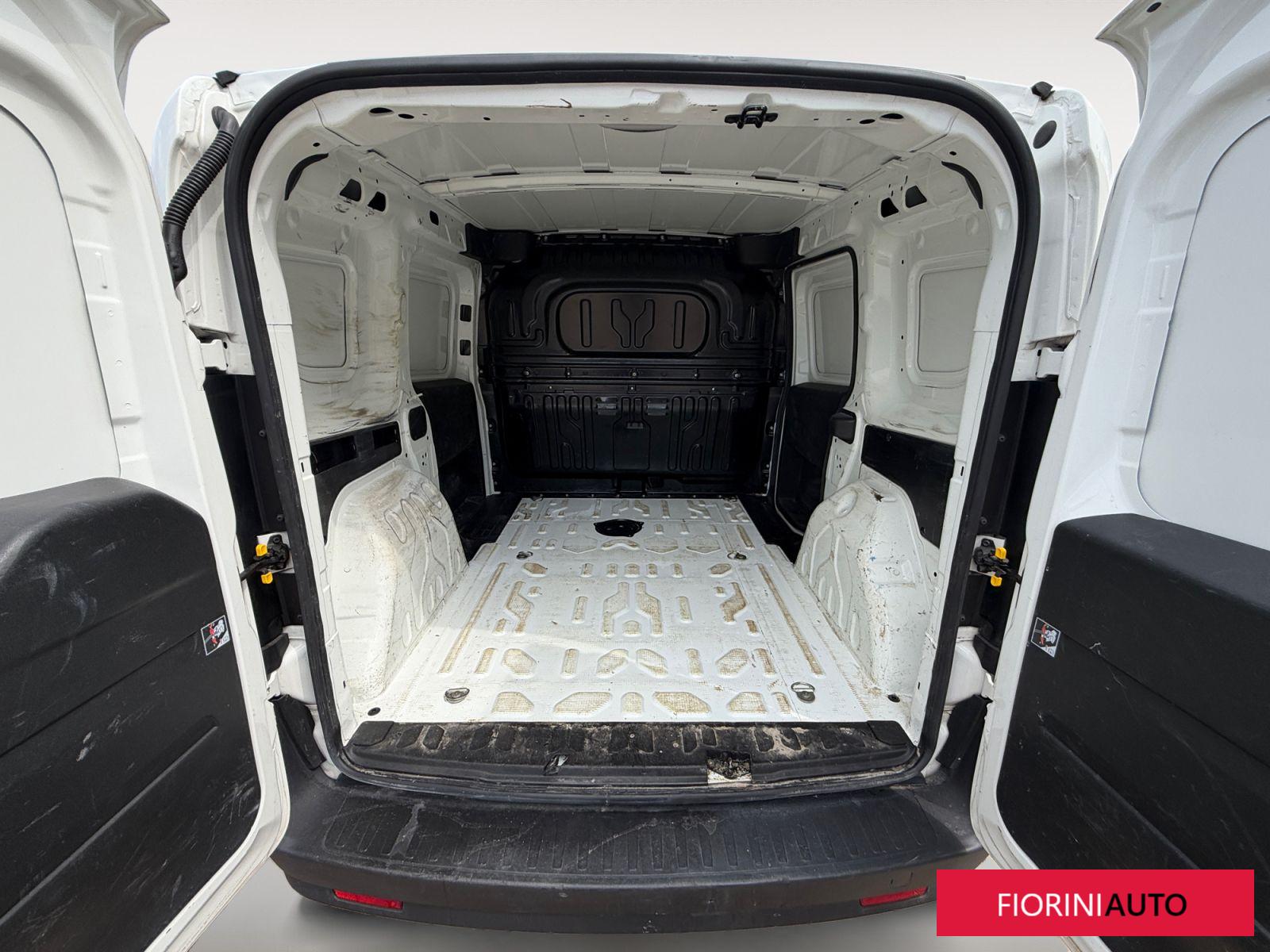 Fiat  Doblò 1.6 MJT 105 CV Lounge