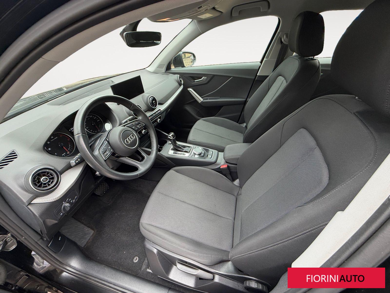 Audi Q2 30 TDI S Tronic Business