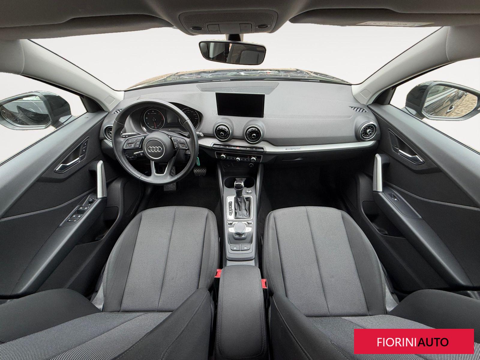 Audi Q2 30 TDI S Tronic Business