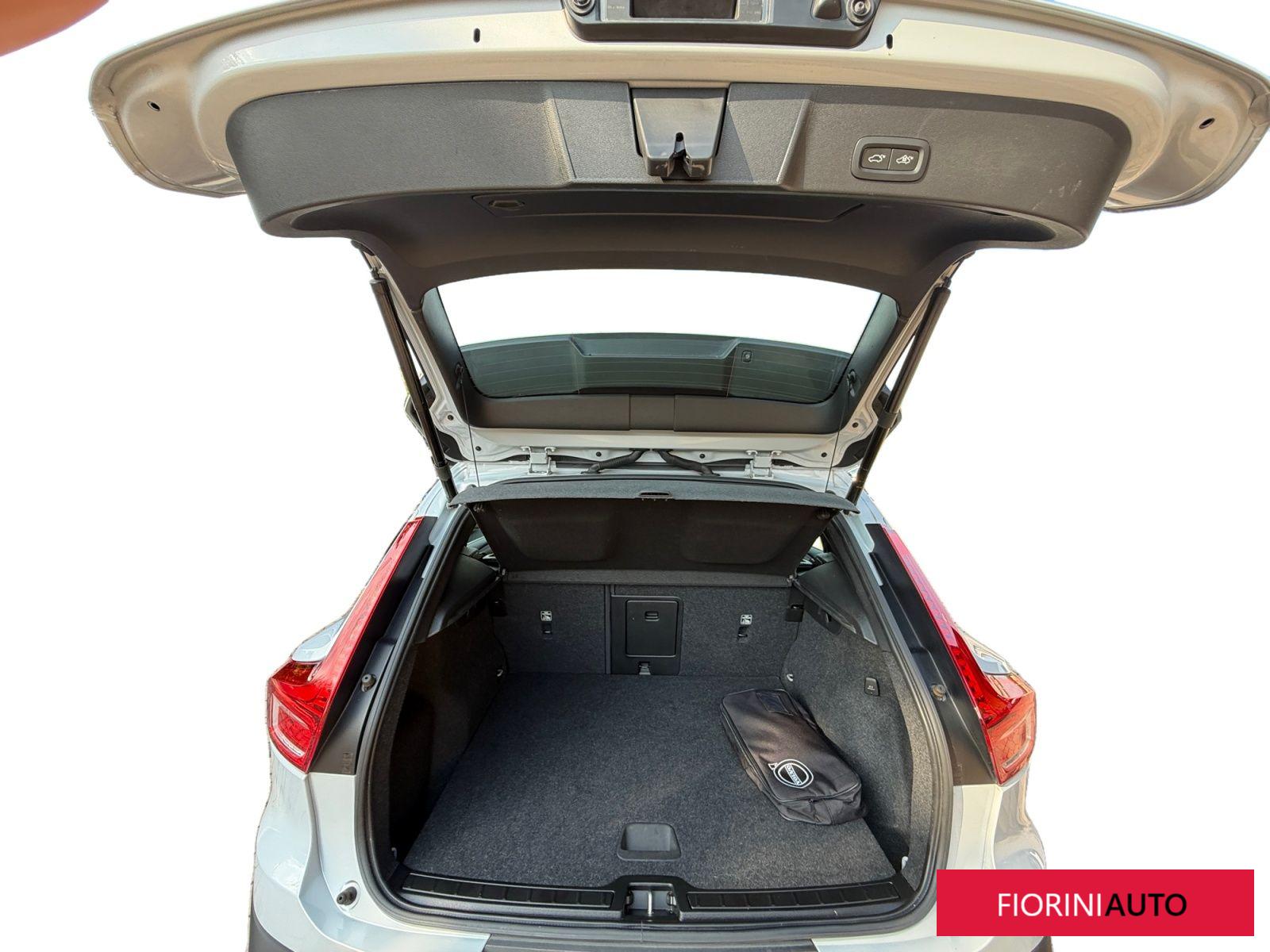 Volvo XC40 T4 Recharge Plug-in Hyb. Inscr.Exp.
